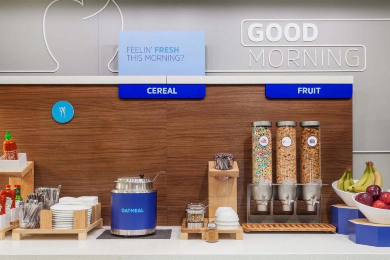 Holiday Inn Express Houston-Alvin By Ihg Εξωτερικό φωτογραφία