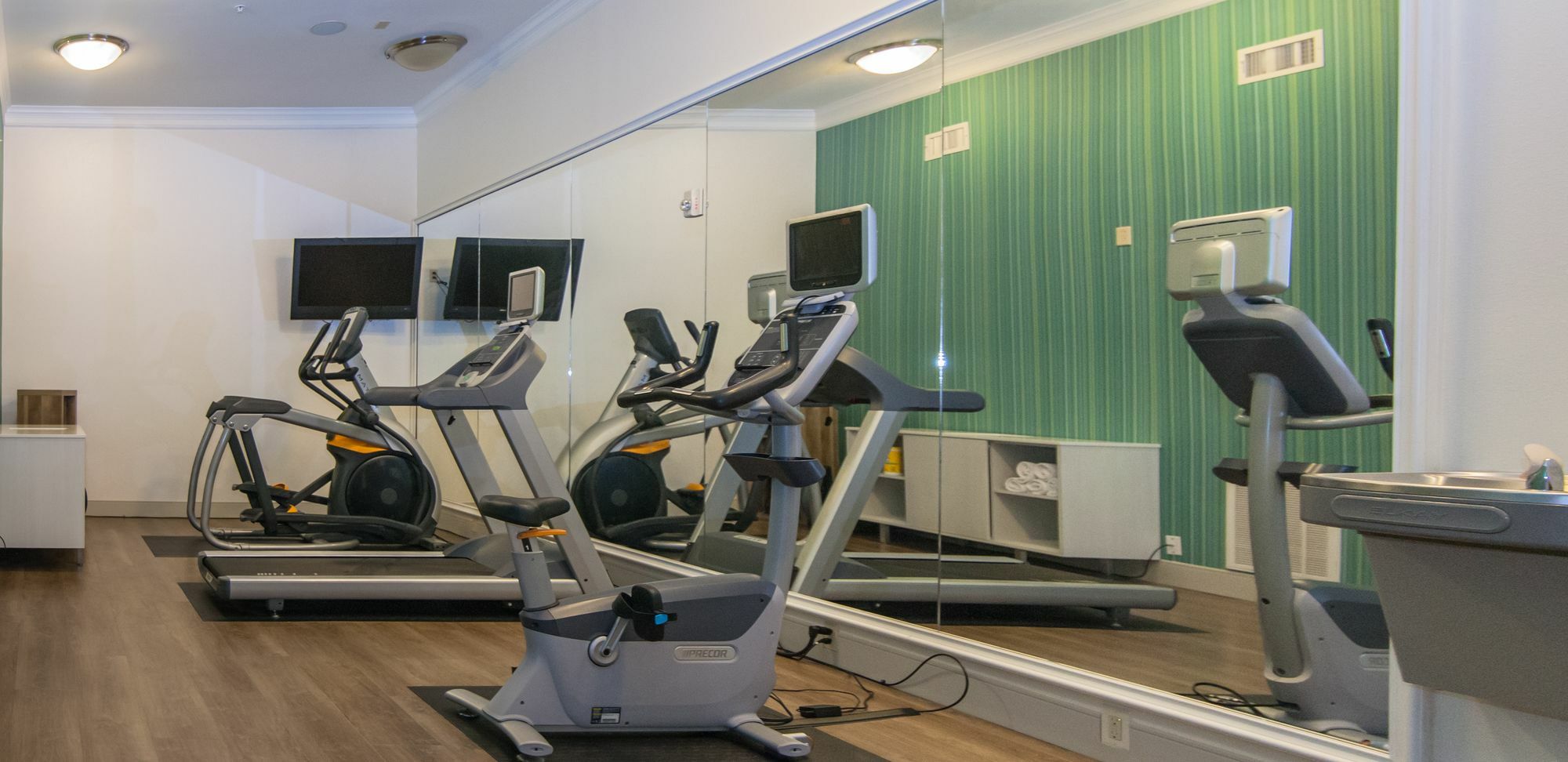 Holiday Inn Express Houston-Alvin By Ihg Εξωτερικό φωτογραφία